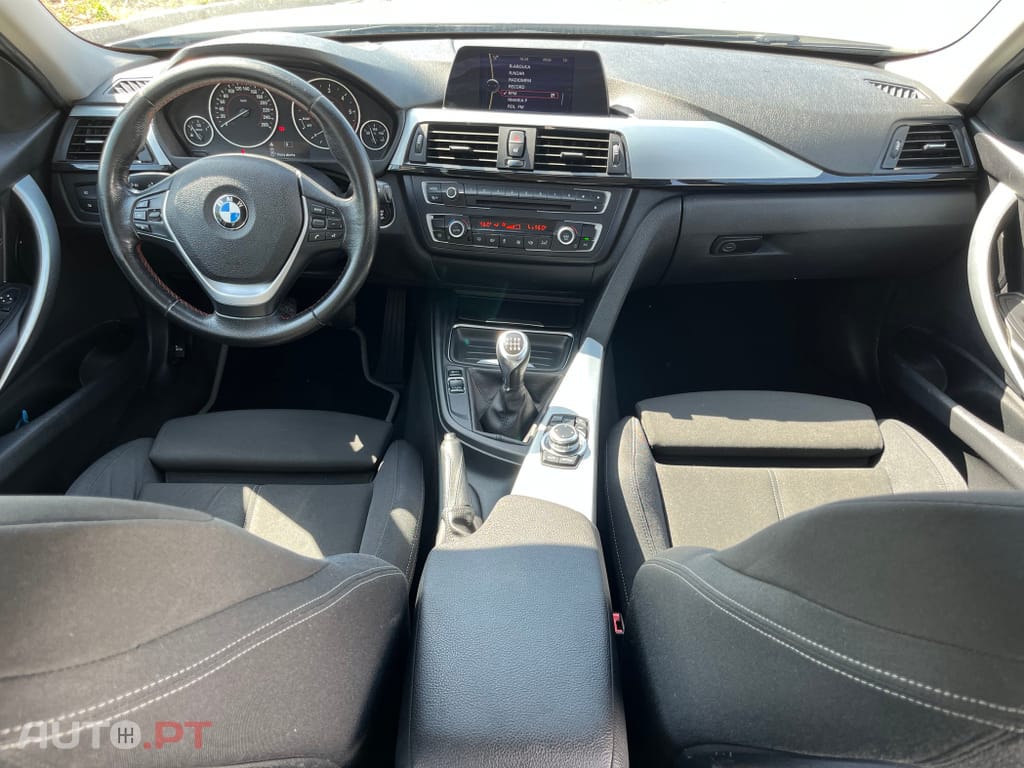 BMW 318 d Touring Sport Line