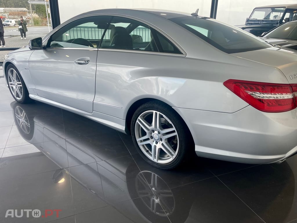Mercedes-Benz E 250 CDi Avantgarde BlueEfficiency Auto.