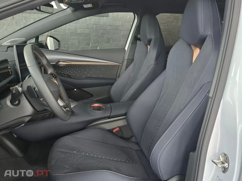 Cupra Tavascan 77 kWh Adrenaline