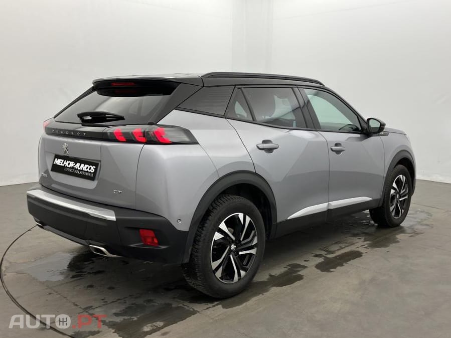 Peugeot 2008 1.2 PureTech GT EAT8