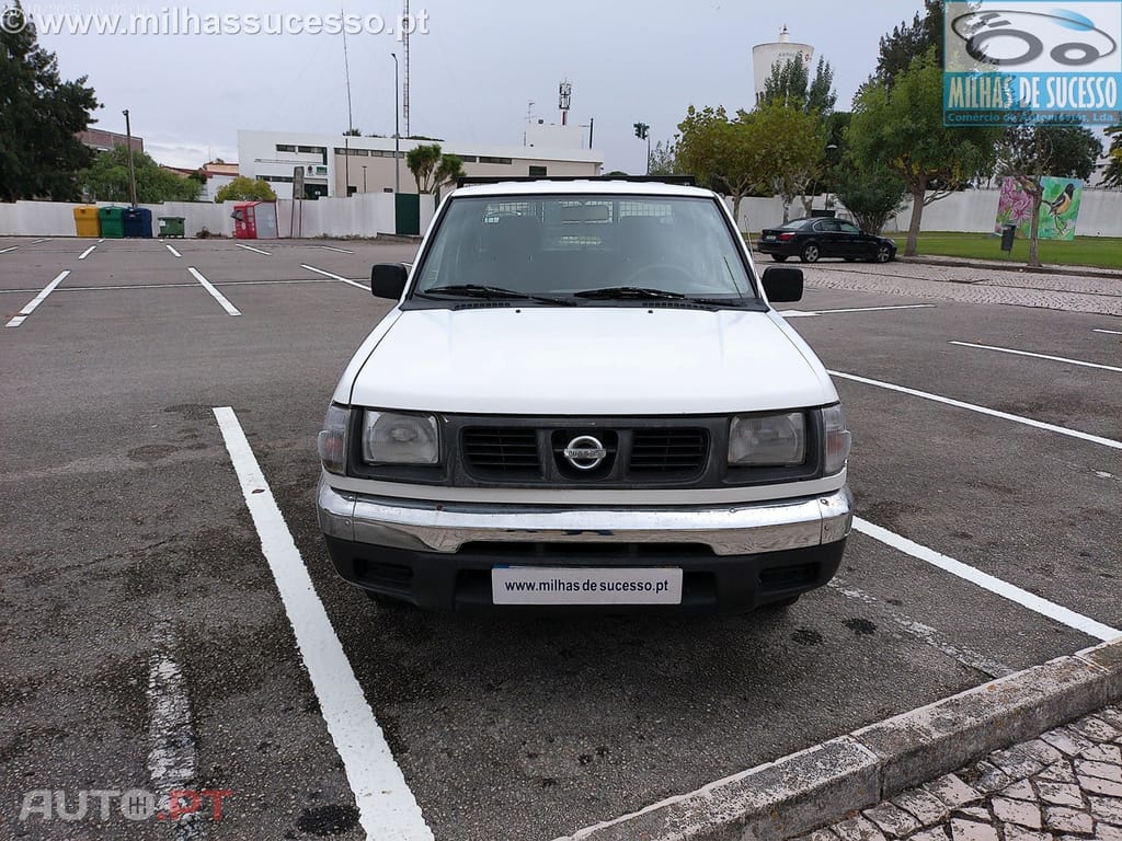 Nissan Navara D22 2.5D 4x2 C/D 5 Lug