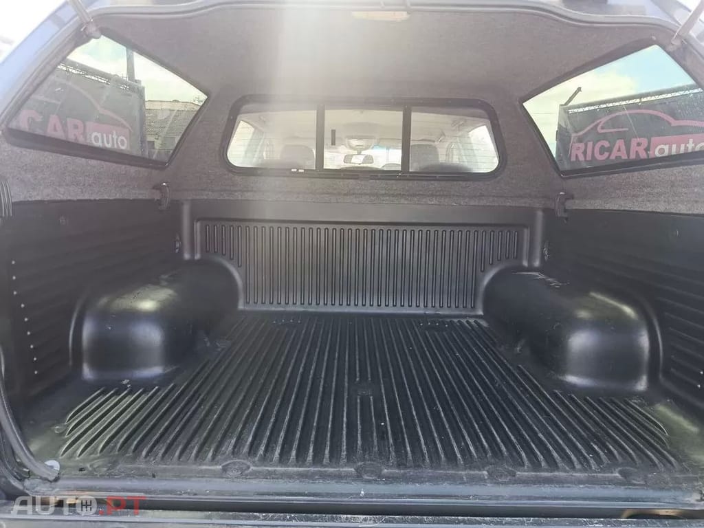 SsangYong Actyon 2WD Crystal