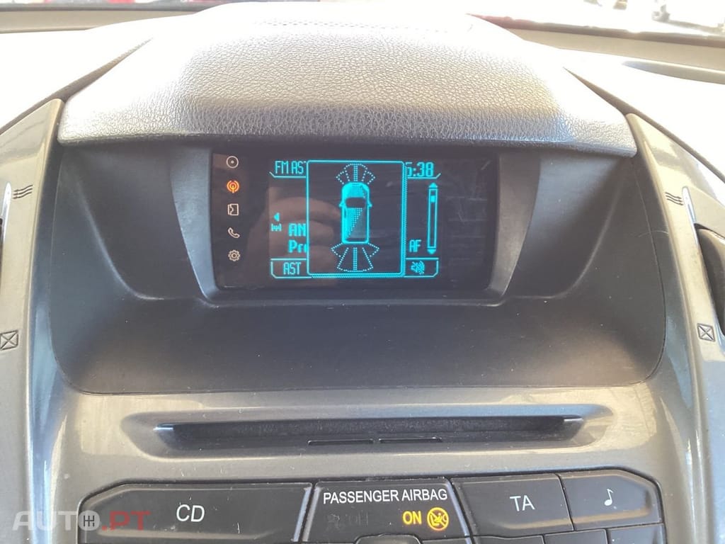 Ford Tourneo Grand 1.6 TDCi Titanium