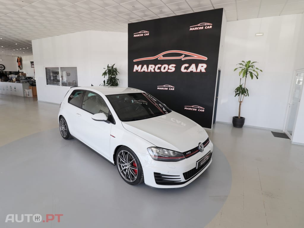 Volkswagen Golf GTI Performance