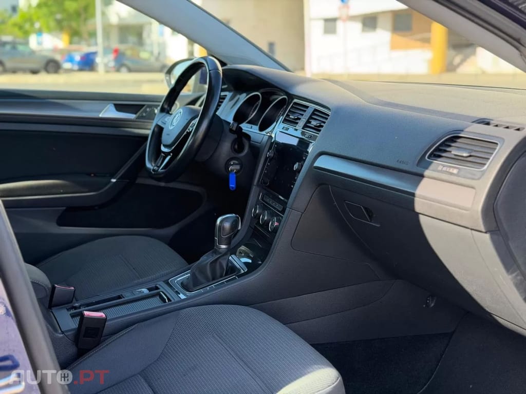 Volkswagen Golf 1.6 TDi (BlueMotion ) DSG Trendline