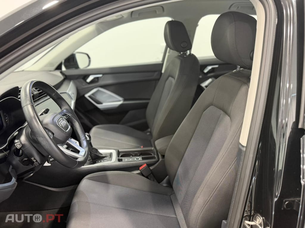 Audi Q3 45 TFSIe S tronic