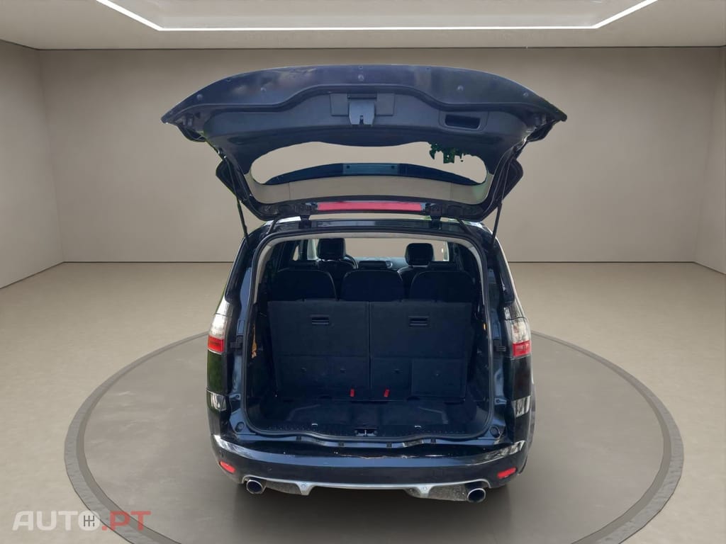Ford S-Max 2.2 TDCi Titanium 7L