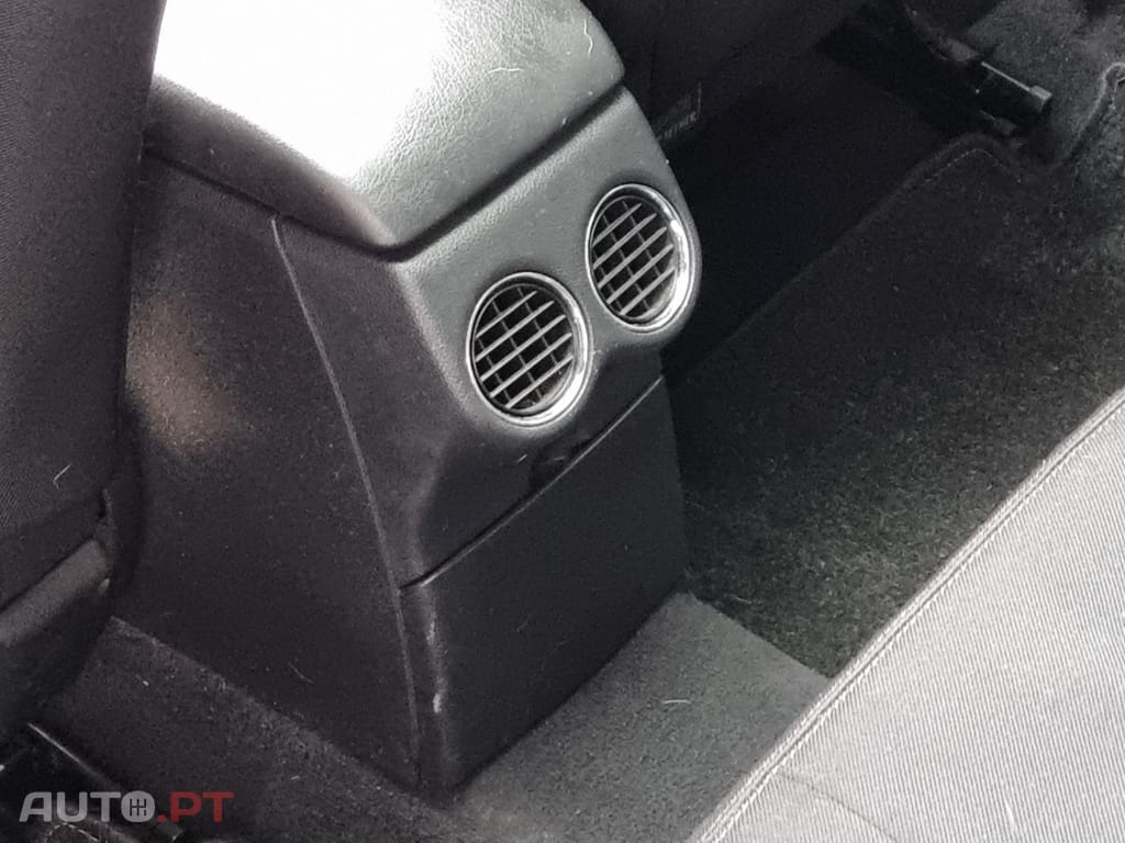 Peugeot 308 1.6 HDi Executive CVM6
