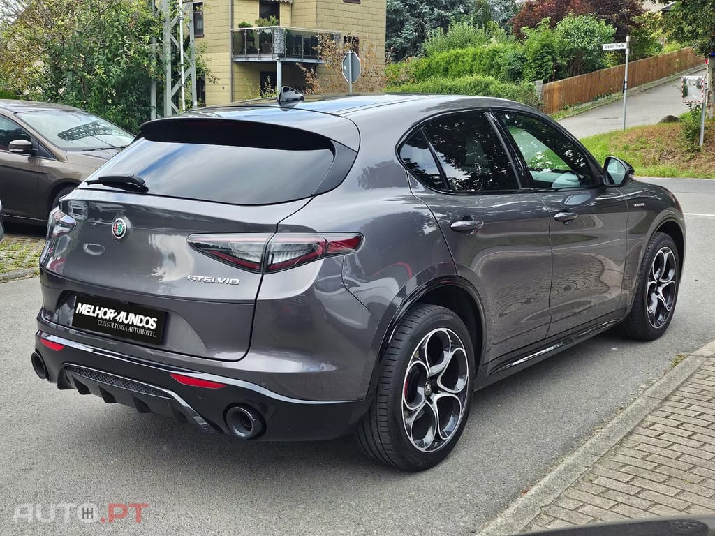 Alfa Romeo Stelvio 2.0 T Veloce Q4 AT8