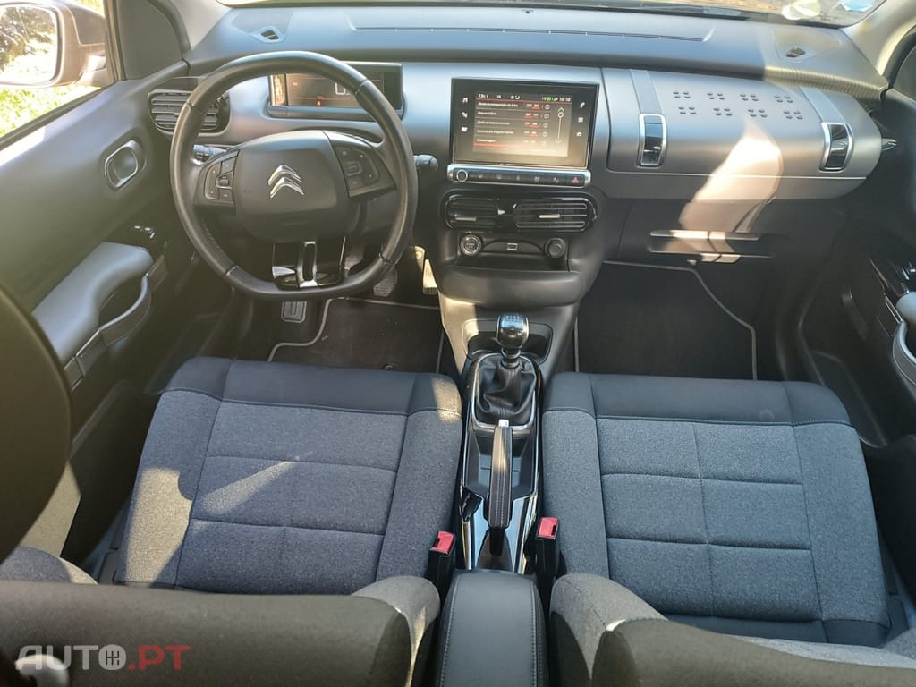 Citroen C4 Cactus BlueHDi 100 Stop&Start C-SERIES