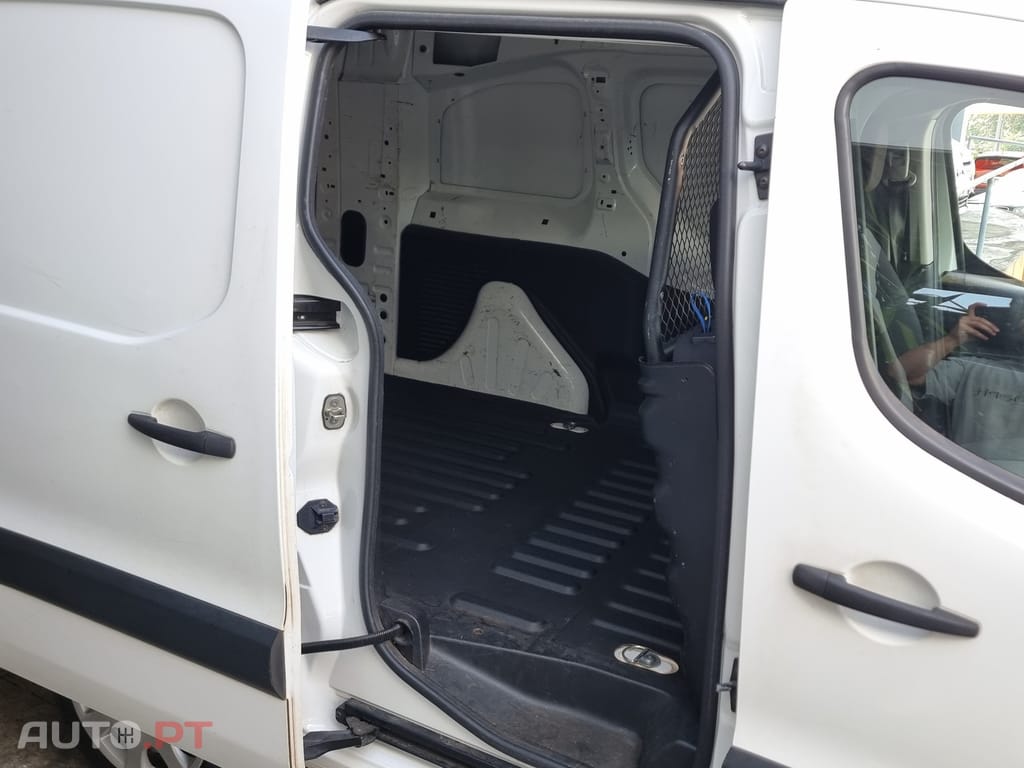 Peugeot Partner 1.6 BlueHDi L1 Premium 3L