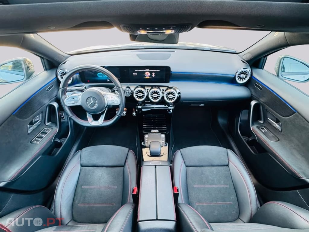 Mercedes-Benz A 250 I.V.A DEDUTIVEL AMG
