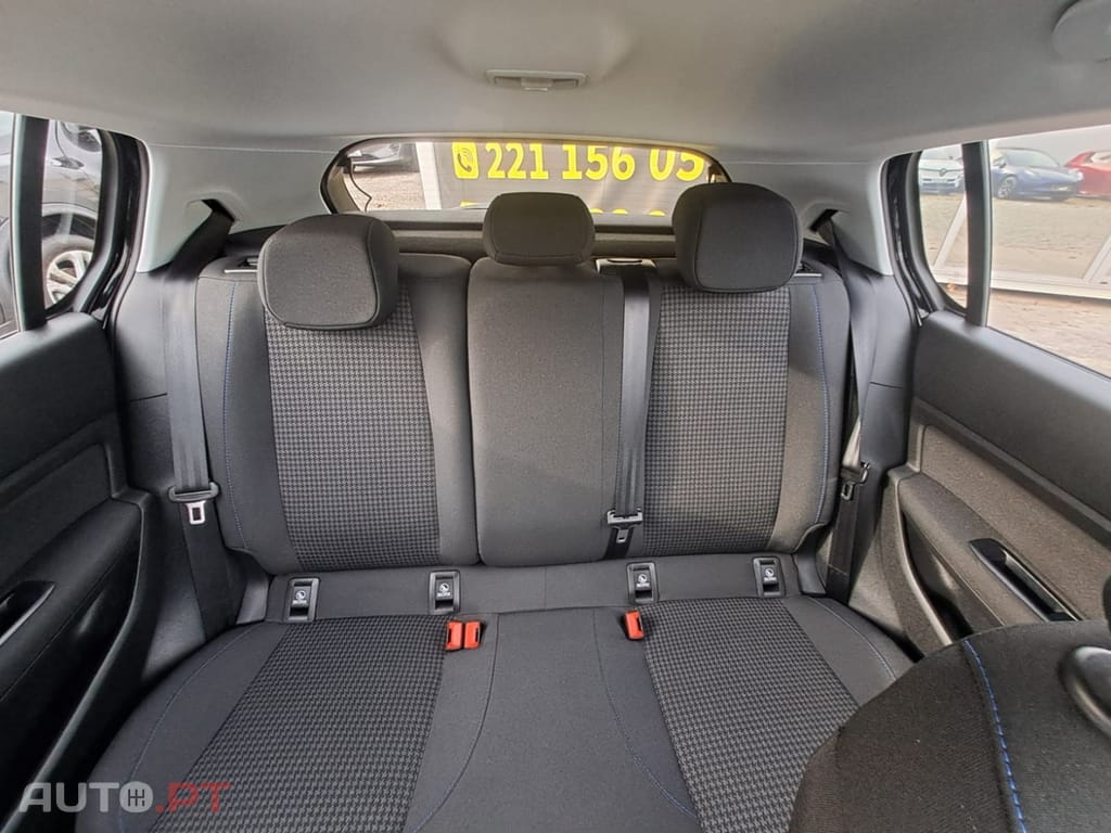 Peugeot 308 1.2 PureTech Allure J17