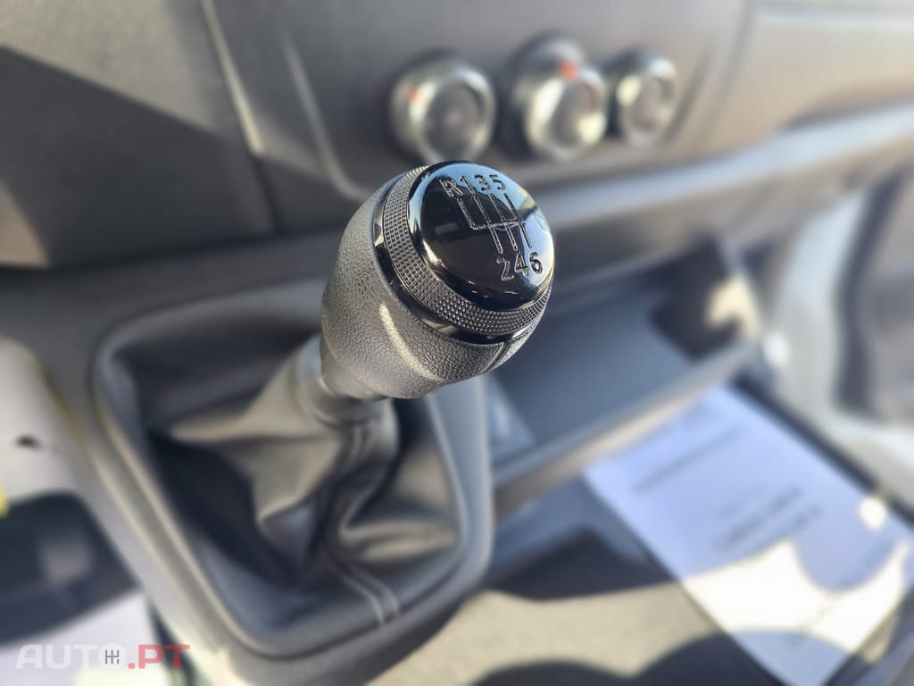 Renault Master 2.2 dCi L2 H1 3.5T