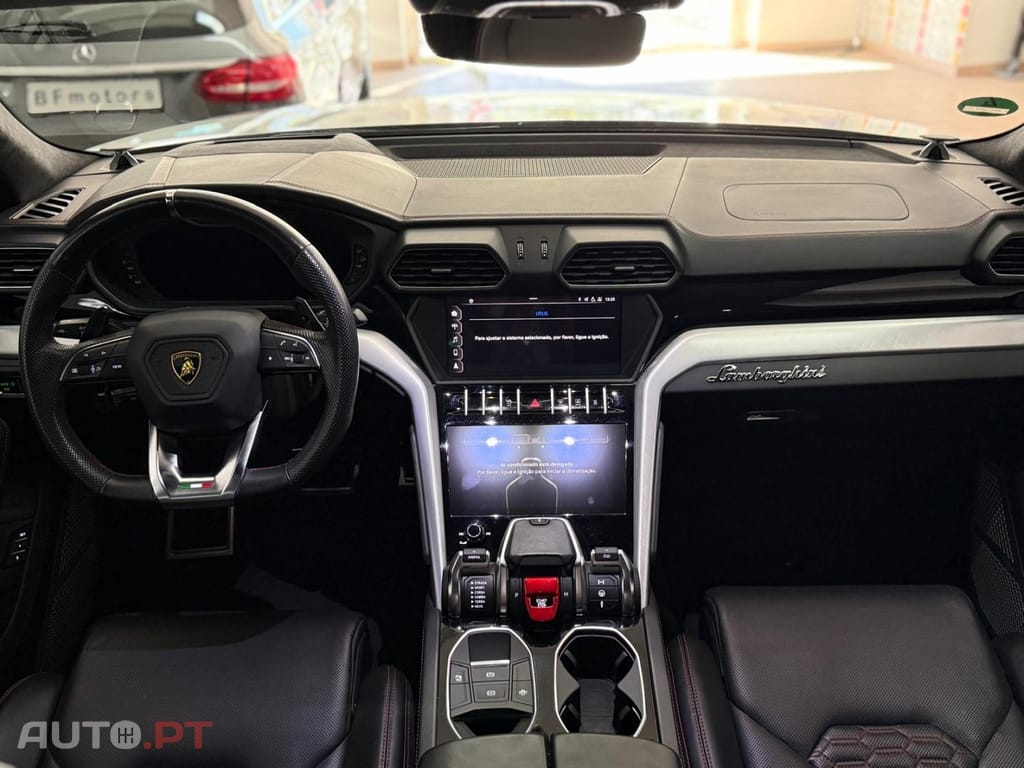 Lamborghini Urus 4.0 V8