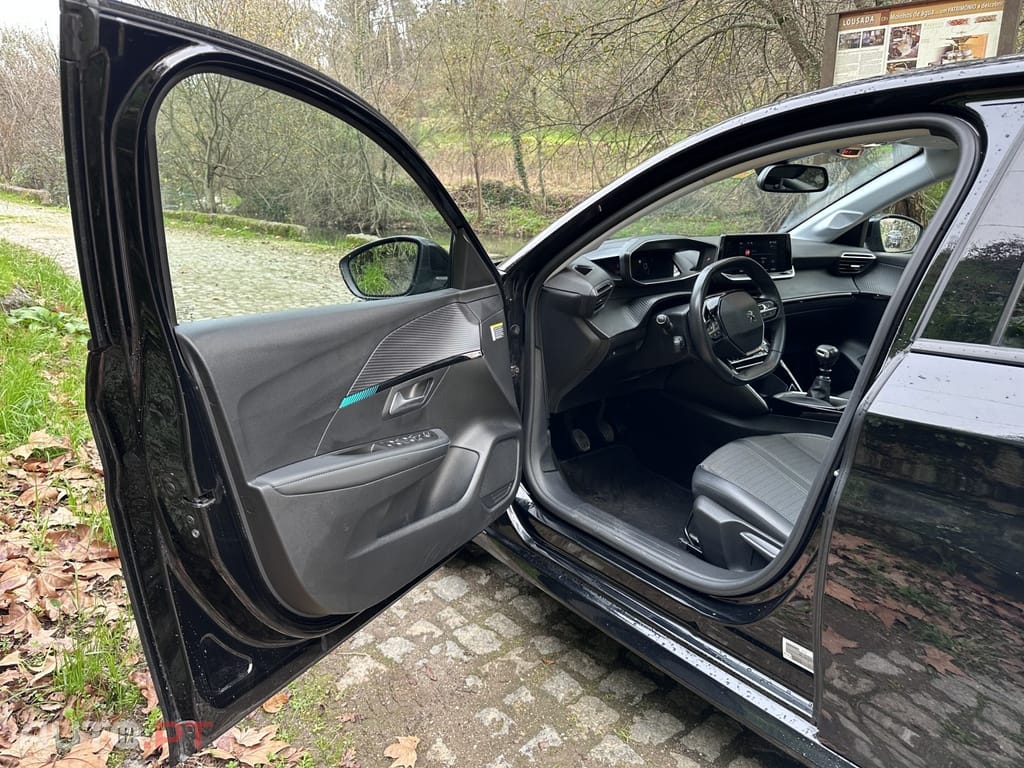 Peugeot 208 1.5 BlueHDi Allure
