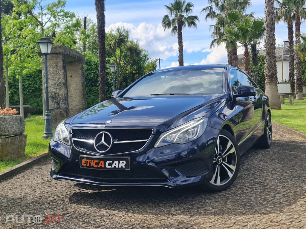 Mercedes-Benz E 220 CDi BlueEfficiency Auto