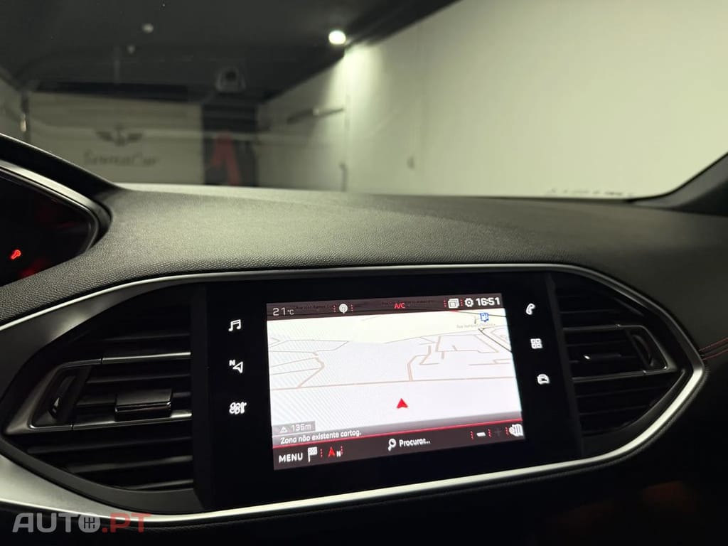 Peugeot 308 BlueHDi FAP 130 EAT8 Stop & Start GT