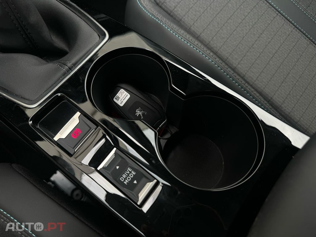 Peugeot 208 PureTech 100 Allure
