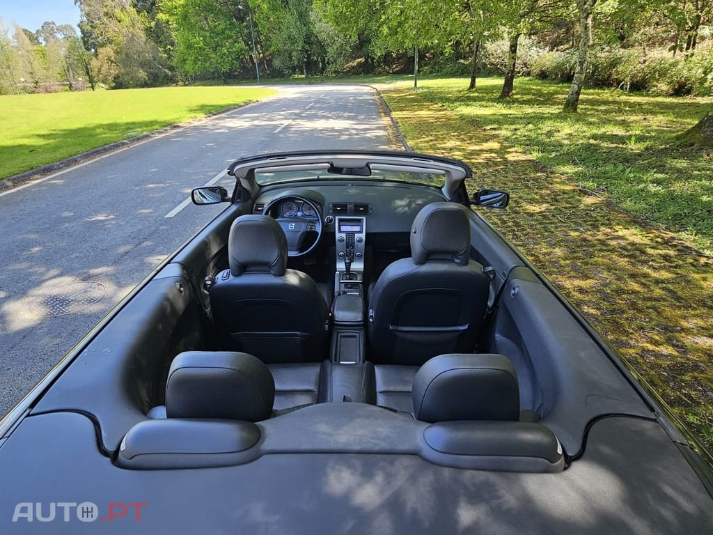 Volvo C70 2.4 D5 Summum Geartronic