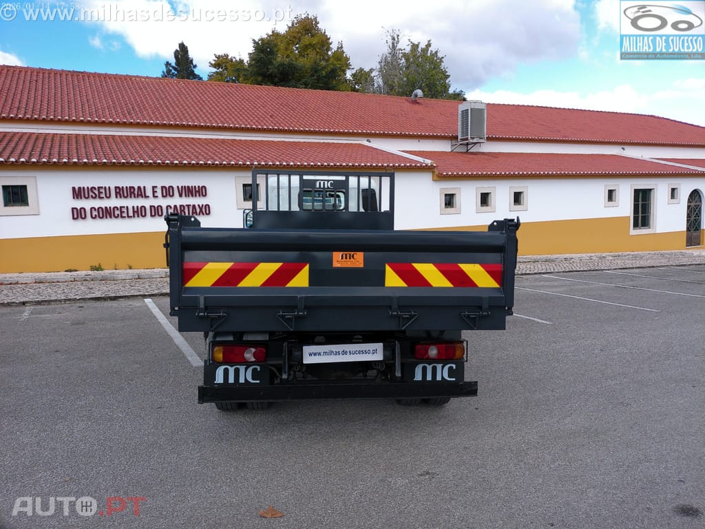 Mitsubishi Canter FUSO 3.0 Di-d (FE4P410-02)