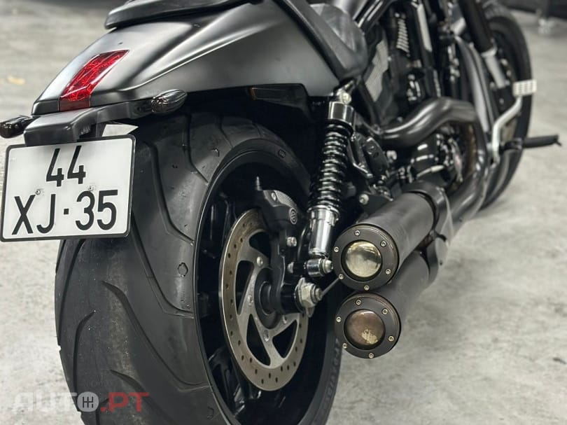 Harley Davidson VRSCD Night Road Special PORSCHE