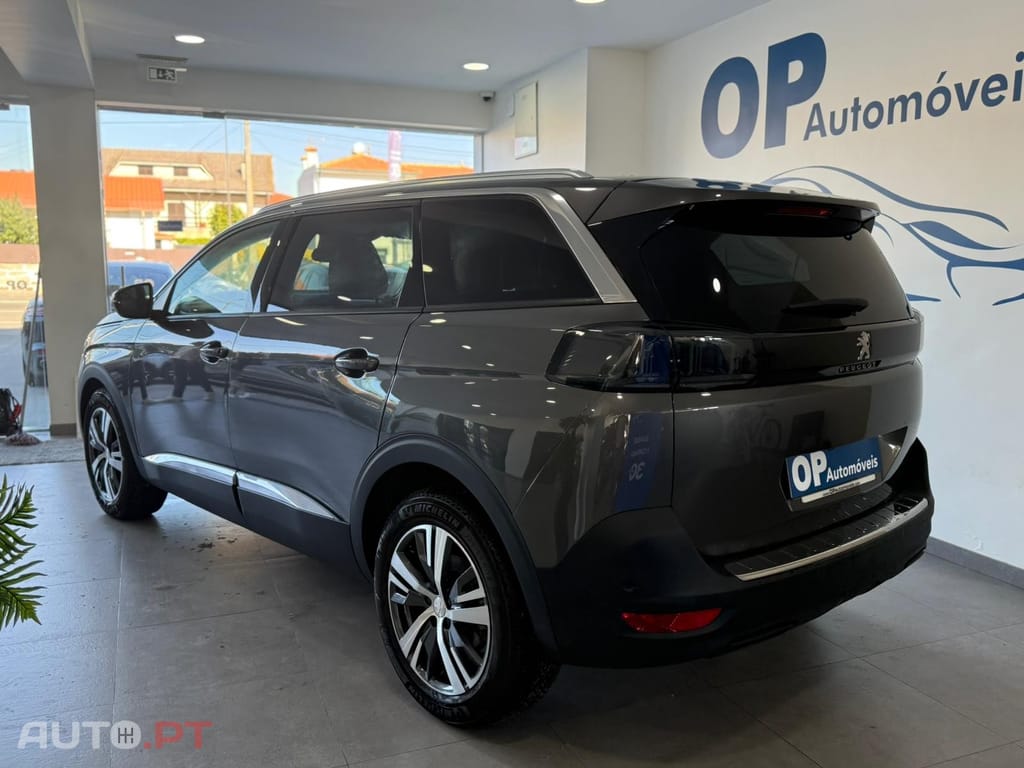 Peugeot 5008 1.5 BlueHDi Allure EAT8