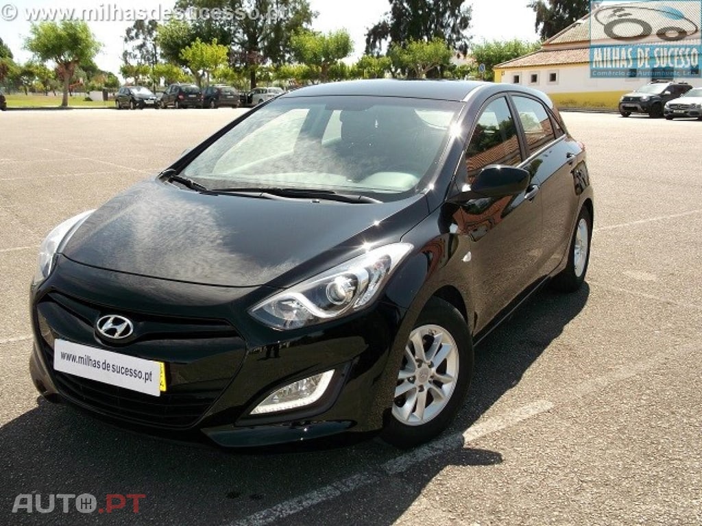 Hyundai i30 1.4 CRDI Blue Active  90 CV