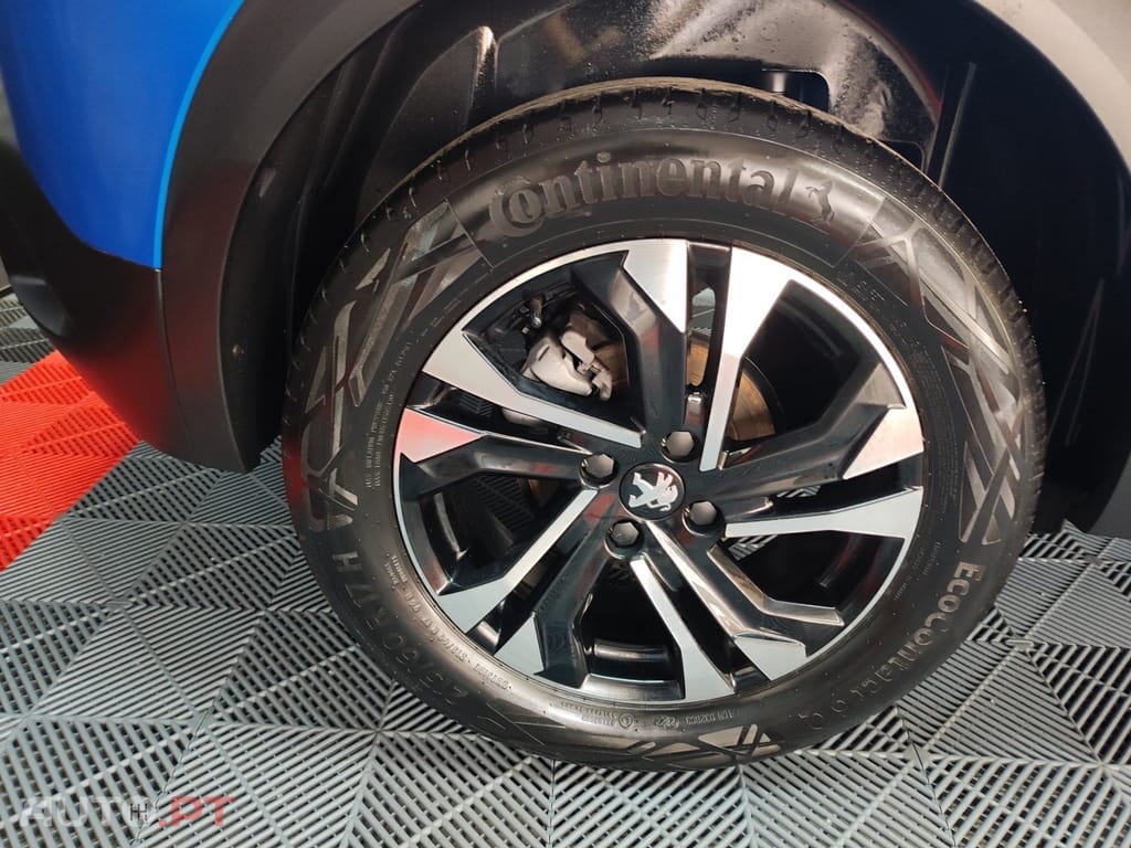 Peugeot 2008 1.2 PureTech Allure Pack