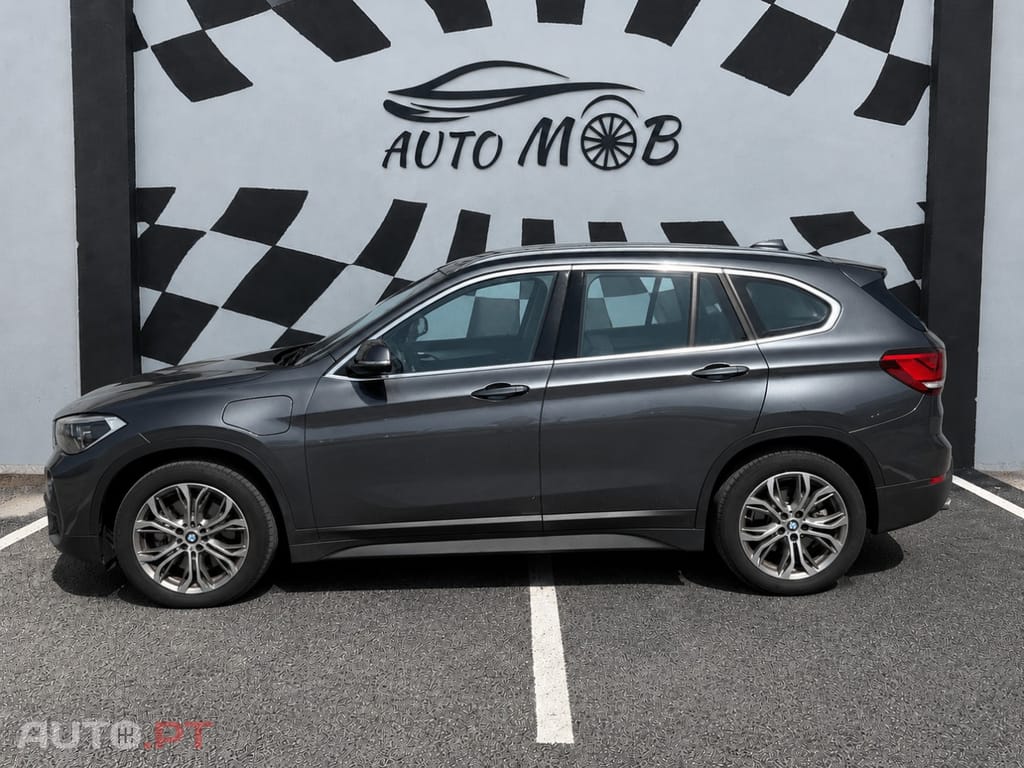 BMW X1 xDrive25e Advantage — fotografia 6