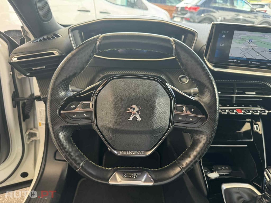 Peugeot 2008 1.2 PureTech GT Line