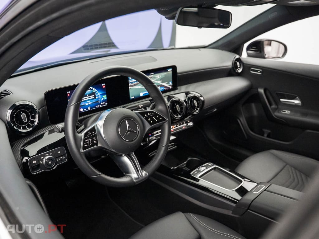 Mercedes-Benz A 250 e