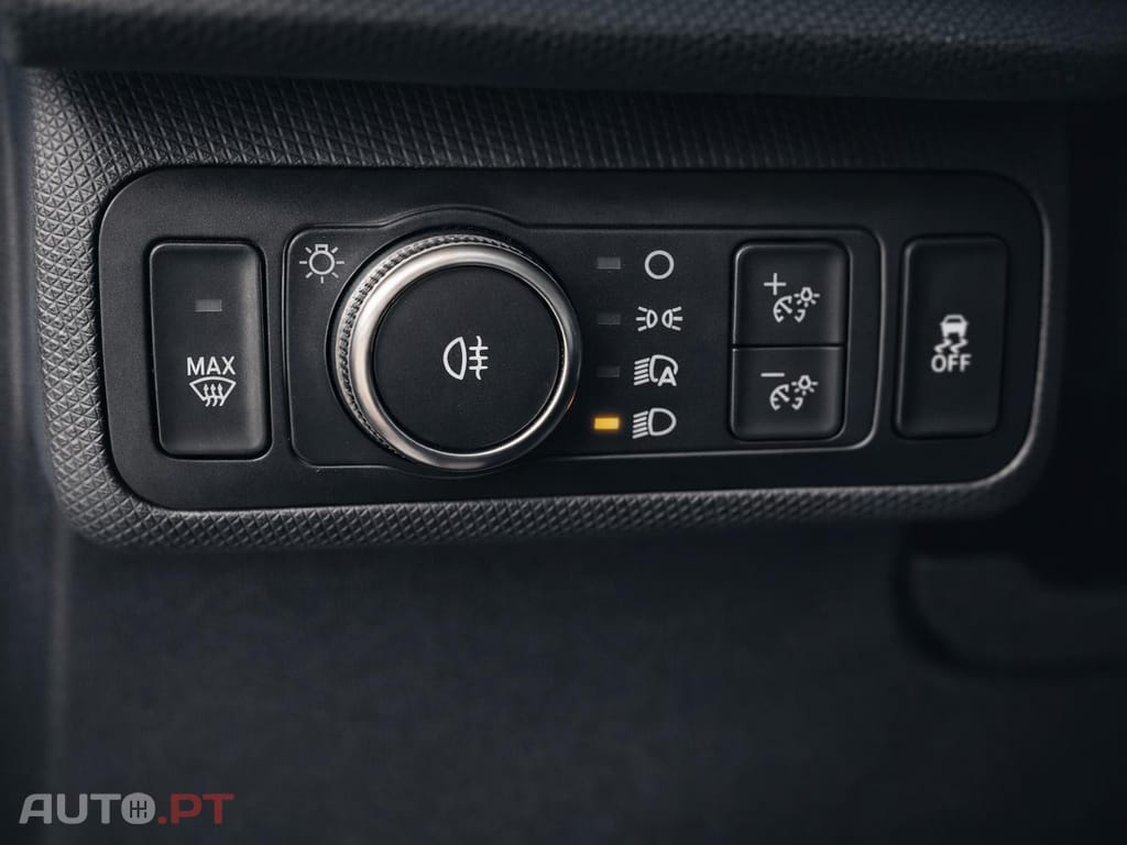 Ford Mustang Mach-E Standard