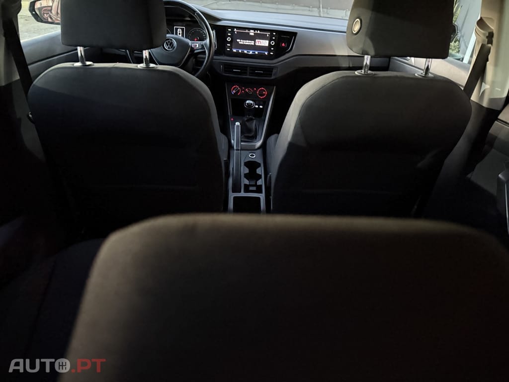 Volkswagen Polo 1.0 Confortline