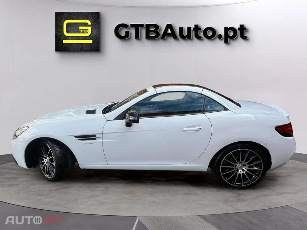 Mercedes-Benz SLC V6