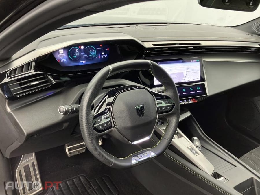 Peugeot 308 1.2 PureTech GT EAT8