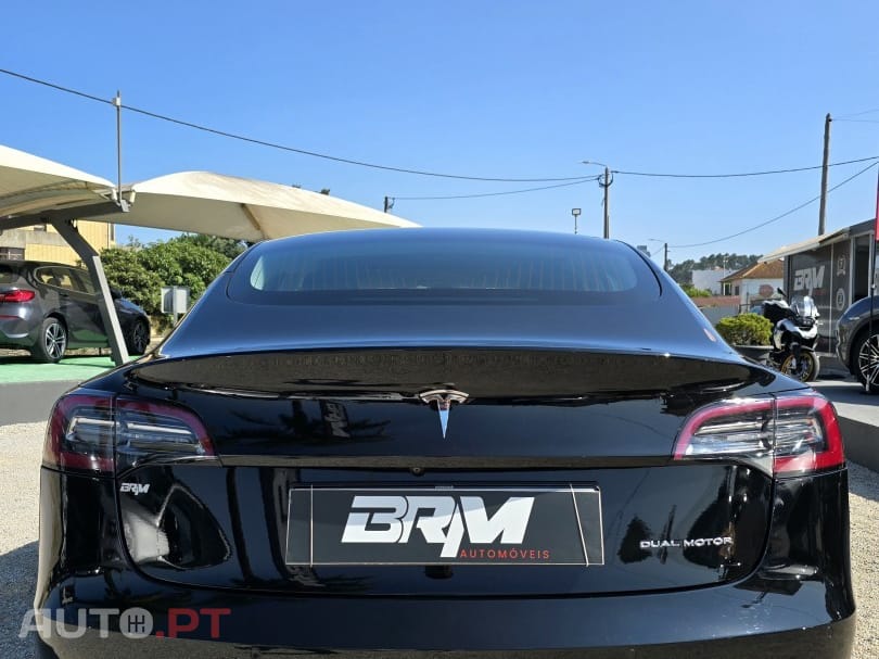 Tesla Model 3 Long-Range Dual Motor AWD