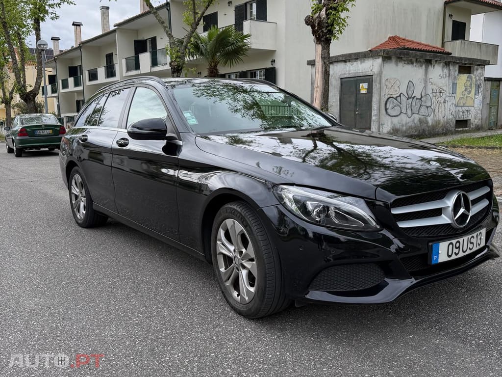Mercedes-Benz C 200 Mercedes-Benz (BlueTEC)C200d Station 7G-TRONIC Avantgarde Automatico . MELHOR PREÇO