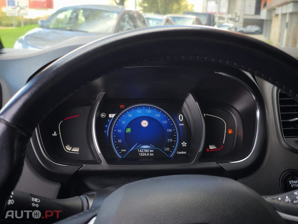 Renault Grand Scénic dCi 110 FAP EDC Dynamique