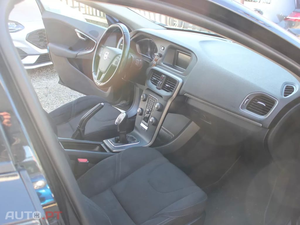 Volvo V40 1.6 D2 Kinetic