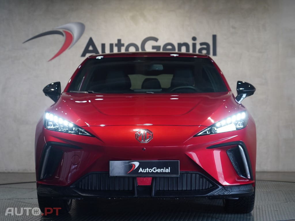 MG MG4 64 kWh Luxury
