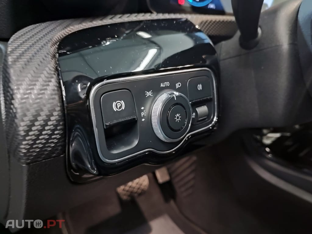 Mercedes-Benz A 180 Business Solution