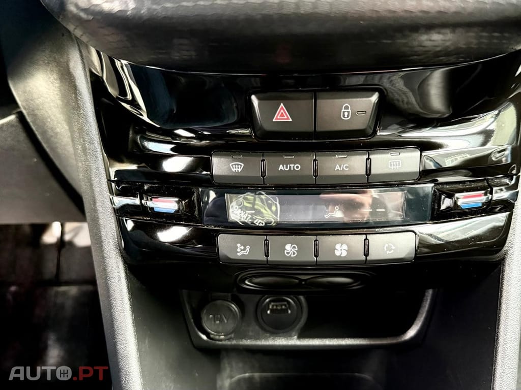 Peugeot 2008 1.2 PureTech Allure EAT6