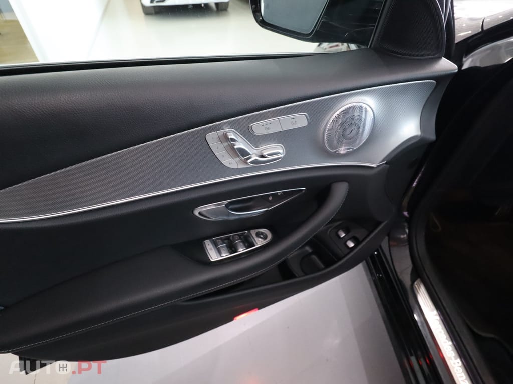 Mercedes-Benz E 300 de T 9G-TRONIC