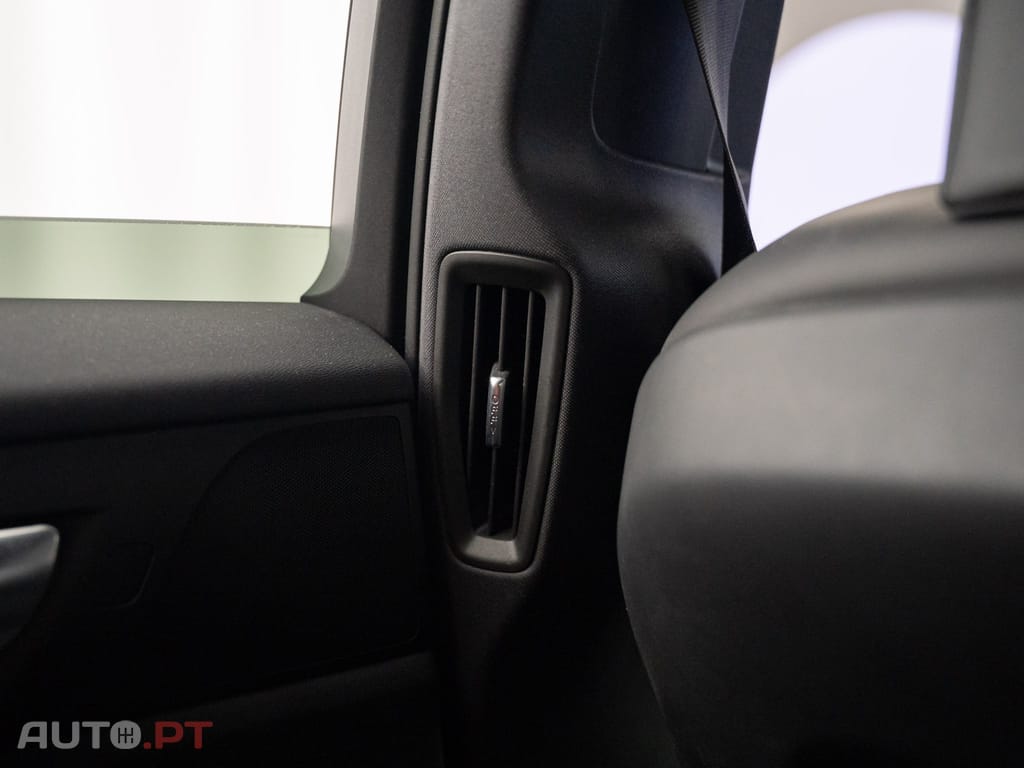 Volvo V60 2.0 T6 AWD TE R-Design
