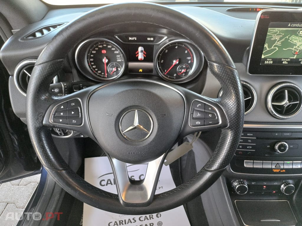 Mercedes-Benz CLA 180 d Urban