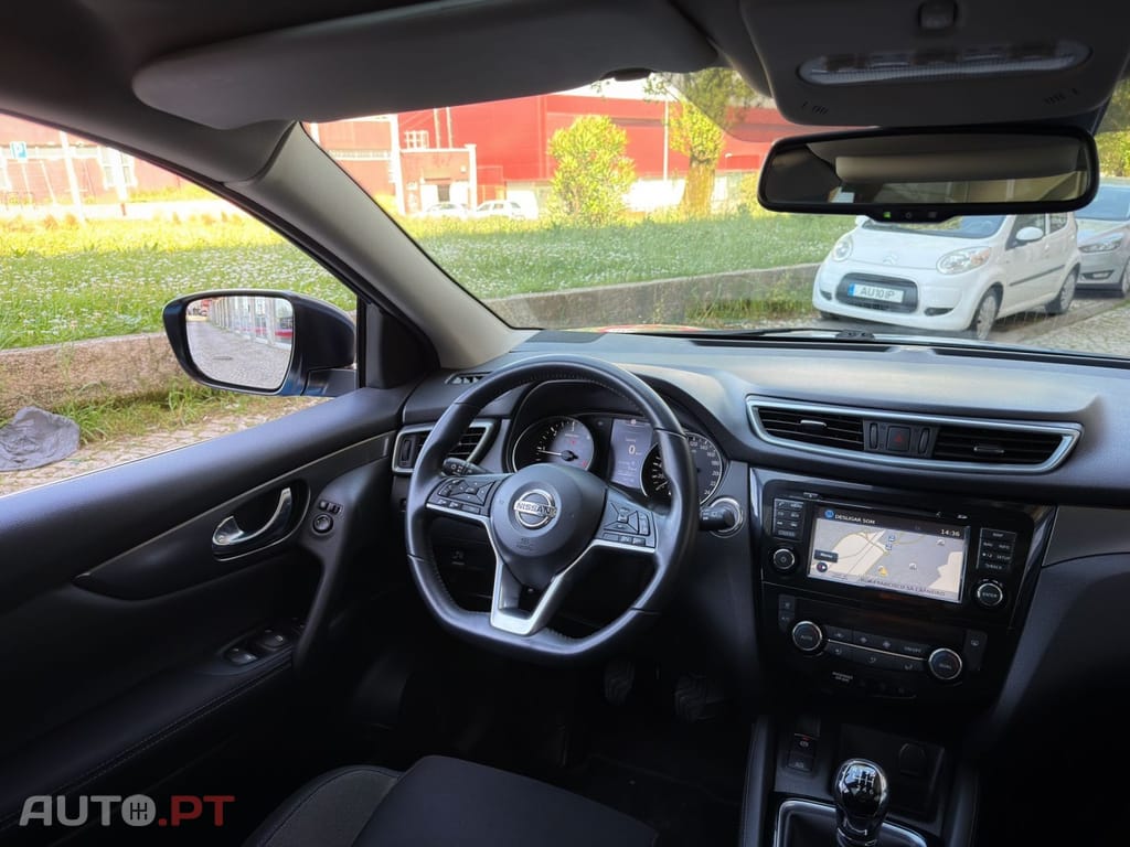 Nissan Qashqai 1.5 dCi Tekna Premium 17 129g