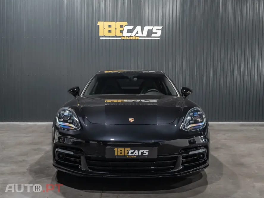 Porsche Panamera S PDK
