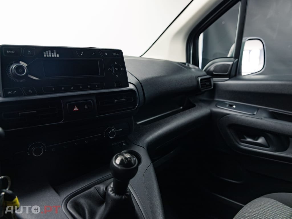 Peugeot Partner 1.5 BlueHDi Pro Standard