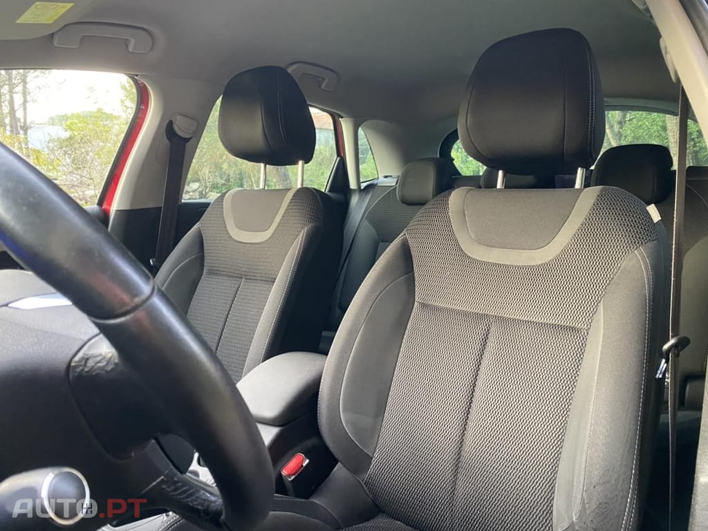 Citroen C4 1.6 BlueHDi Feel EAT6